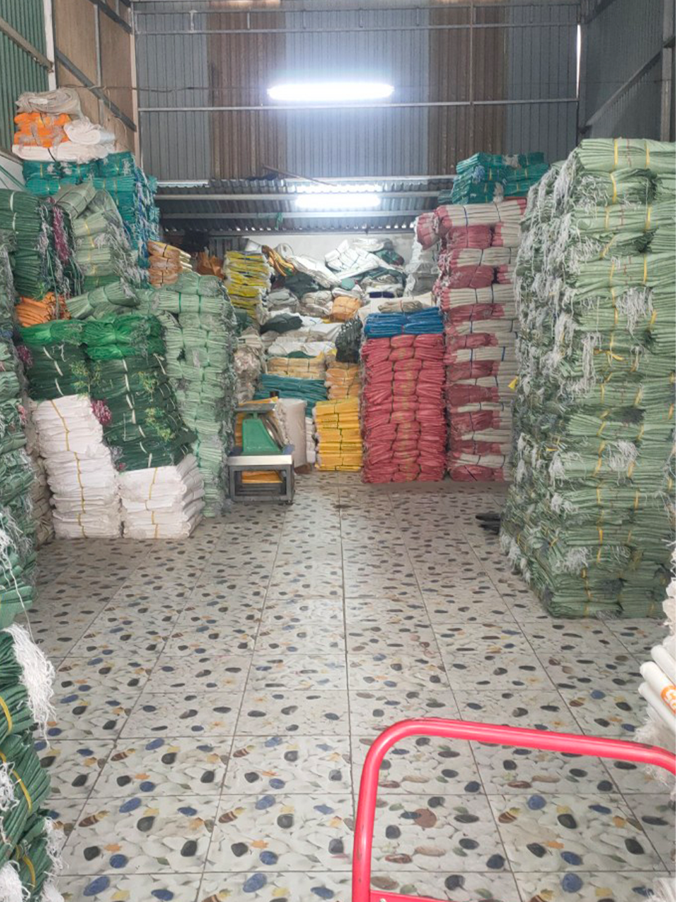 CÔNG TY TNHH SẢN XUẤT THƯƠNG MẠI DỊCH VỤ BẢO HỘ LAO ĐỘNG BÌNH DƯƠNG